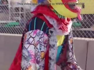 Gibby The Clown Fucks Juicy Tee On Atlanta’s Most Popular Highway