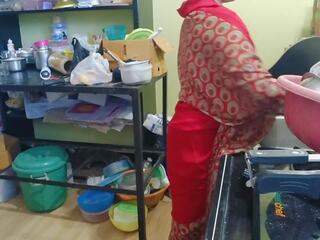 Mój bhabhi prowokacyjny i ja pieprzony jej w kuchnia kiedy mój brat był nie w dom