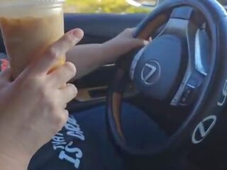 Ja asked a cudzinec na the bočné na the ulica na blbec preč a semeno v môj ľad coffee &lpar;public masturbation&rpar; von autobus x menovitý video